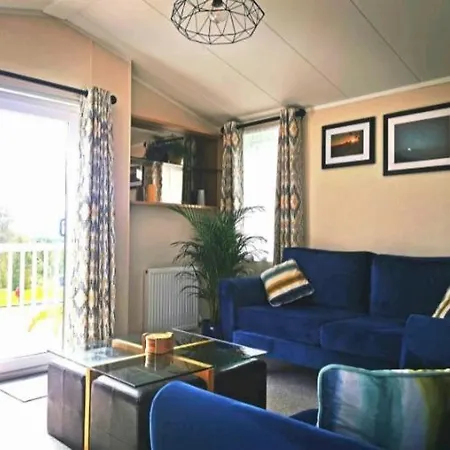 View Point Lodge Newton on the Moor Экстерьер фото